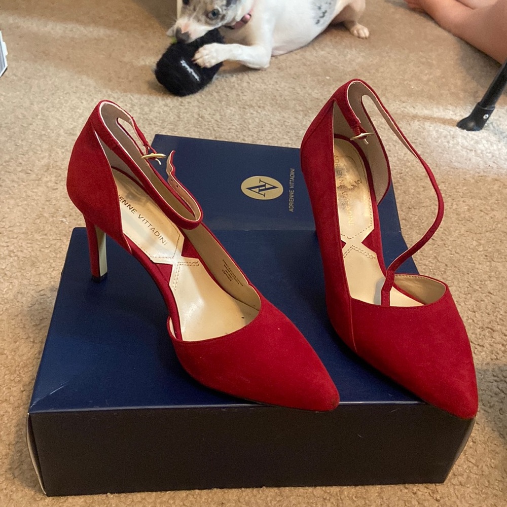 Adrienne vittadini heels